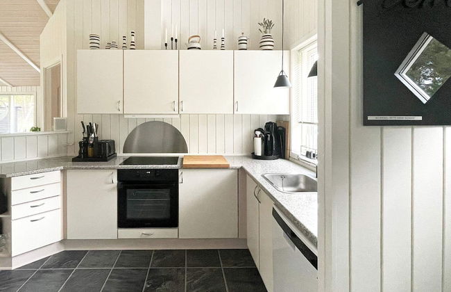 Adorable Holiday Home in Lolland near Sea - Photo 6