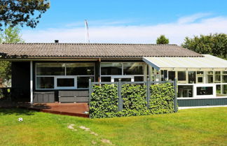 Photo 1 - 6 Person Holiday Home in Hadsund