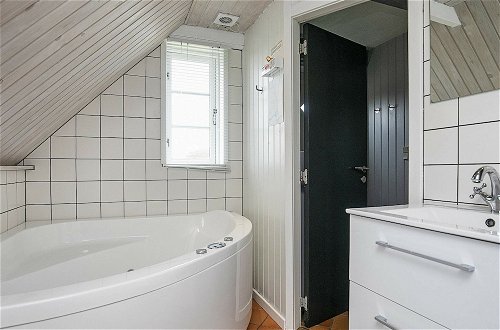 Photo 17 - Rustic Holiday Home in Ringkøbing With Sauna