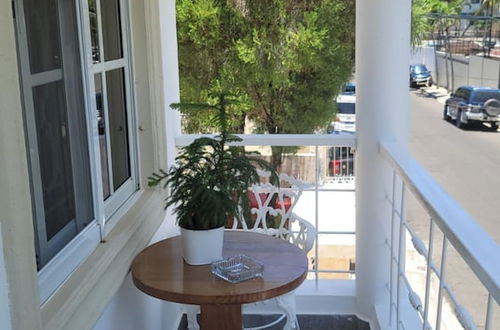 Photo 4 - Fully Equipped 1br Studio dt 2mins To The Beach