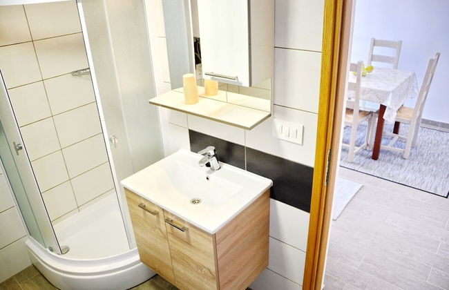 Charming Apartment in Vrsi Mulo, Great Place in Dalmatia for Family Vacation - Foto 8