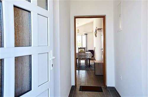 Photo 13 - Charming Apartment in Vrsi Mulo, Great Place in Dalmatia for Family Vacation
