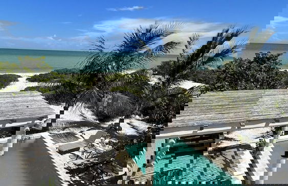 Entire House on the Seashore in Chicxulub Puerto, Yuc, Riviera Yucateca Mex - Foto 8