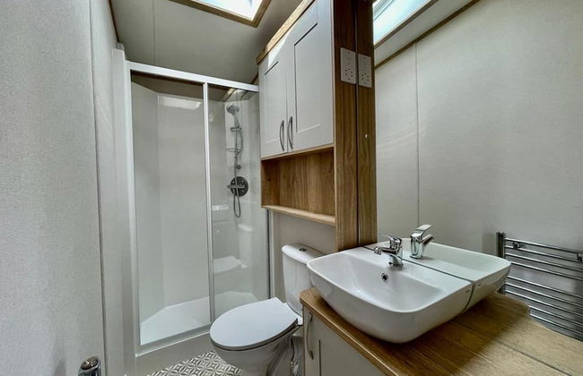 Prime Location 3-bed Chalet in Seal Bay, Selsey - Foto 18