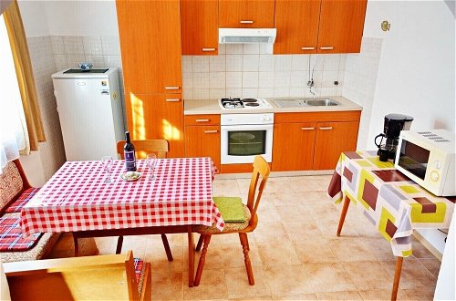 Photo 9 - Charming Apartment in Vrsi Mulo, Great Place in Dalmatia for Family Vacation