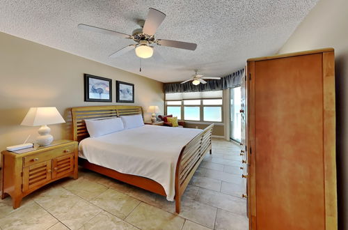 Photo 4 - Emerald Towers West by Southern Vacation Rentals