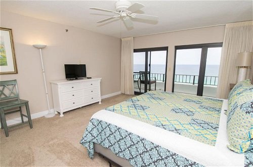 Foto 16 - Breakers East by Southern Vacation Rentals