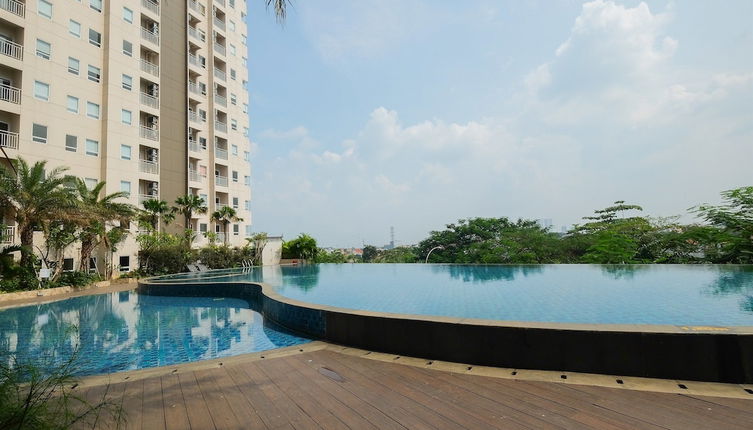 Photo 1 - Elegant Studio Mustika Golf Residence Apartment