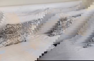 Foto 8 - Unit Number 414 Cape Royale Luxury Apartments