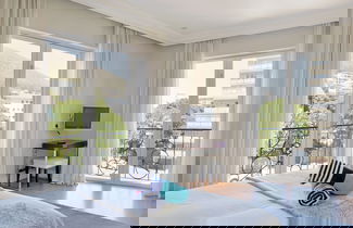 Foto 10 - Unit Number 414 Cape Royale Luxury Apartments