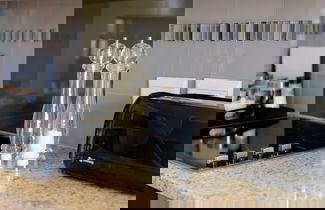 Foto 15 - Unit Number 414 Cape Royale Luxury Apartments