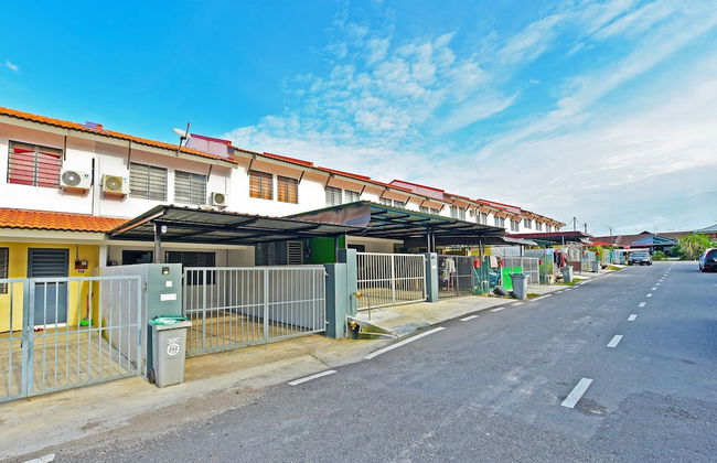 OYO 90493 JL Homestay - Foto 29
