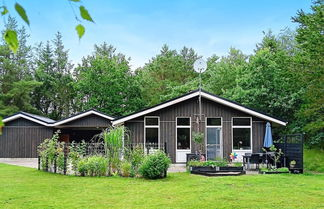 Foto 1 - 6 Person Holiday Home in Saeby