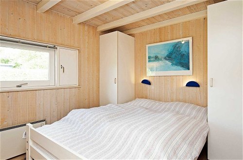 Foto 10 - 6 Person Holiday Home in Bjert