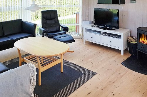 Photo 5 - 6 Person Holiday Home in Bjert
