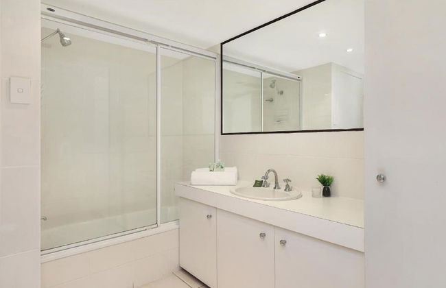 Elouera Tower Beachfront Apartments - Foto 37
