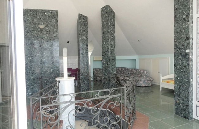 Petrovac Villa With Pool - Photo 15