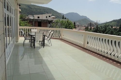 Photo 19 - Petrovac Villa With Pool