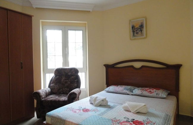 Petrovac Villa With Pool - Photo 1