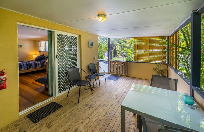 Safety Beach Ocean Bungalows - Foto 17