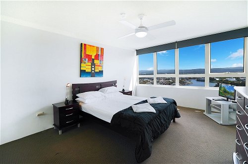 Photo 3 - Condor Ocean View Apartments managed by Gold Coast Premium