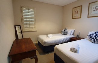 Foto 3 - Sea Breeze Luxury Holiday Apartment Accommodation