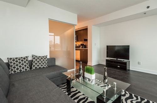 Photo 7 - Life Suites - Fort York Central Condo