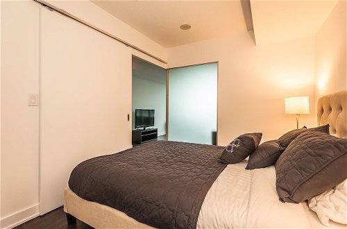 Photo 2 - Life Suites - Fort York Central Condo
