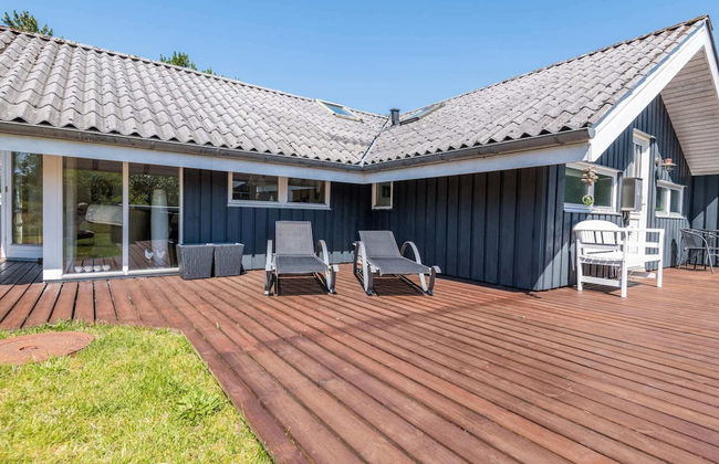 Secluded Haven in Rindby - Photo 24