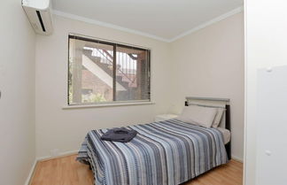 Photo 2 - Parkline Apartments Perth