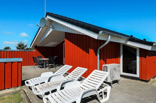 Photo 18 - 8 Person Holiday Home in Vejers Strand