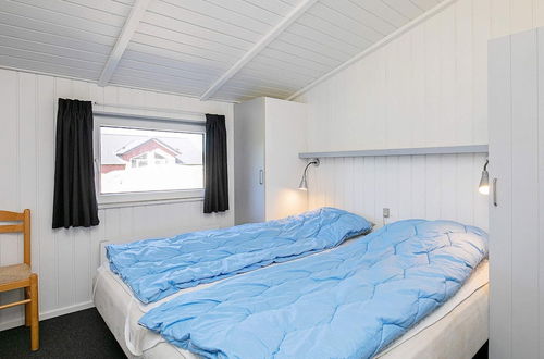 Photo 14 - 8 Person Holiday Home in Vejers Strand