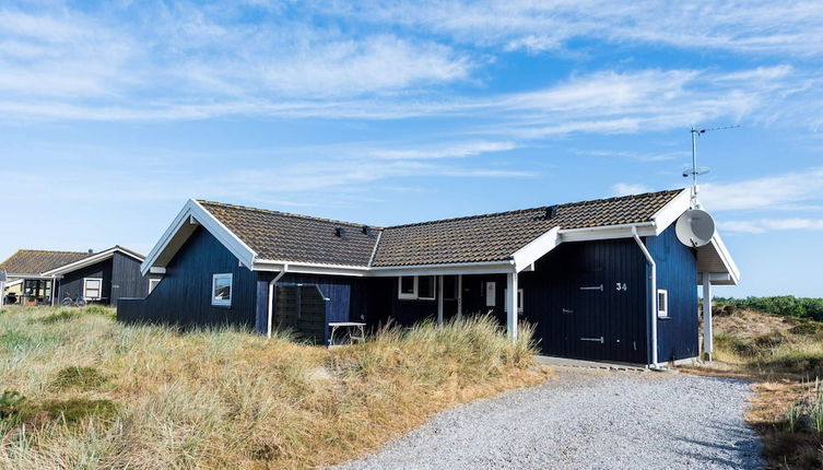 Photo 1 - 6 Person Holiday Home in Hvide Sande