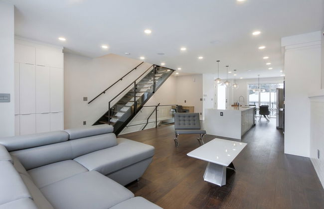 New Luxury Townhome 27 - Foto 34