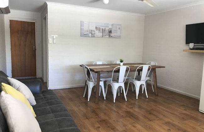 Shark Bay Seafront Apartments - Foto 23