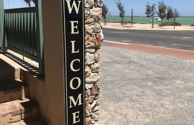 Shark Bay Seafront Apartments - Foto 56