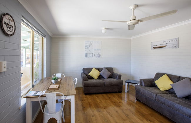 Shark Bay Seafront Apartments - Foto 26