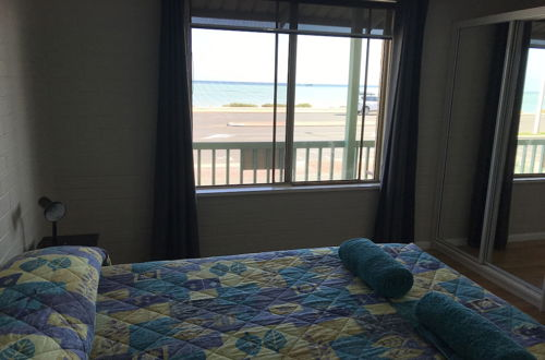 Foto 34 - Shark Bay Seafront Apartments