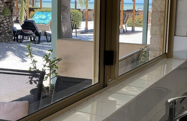 Shark Bay Seafront Apartments - Foto 30