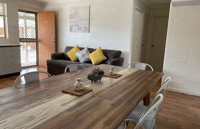 Shark Bay Seafront Apartments - Foto 31