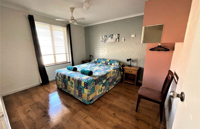 Shark Bay Seafront Apartments - Foto 9