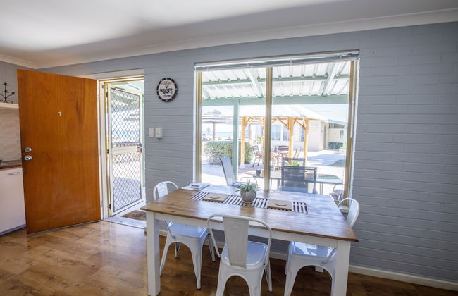 Shark Bay Seafront Apartments - Foto 37