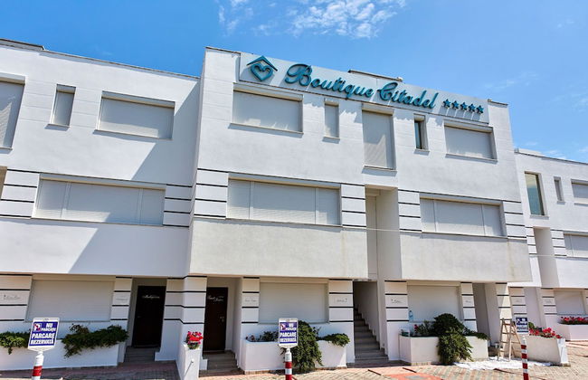 Boutique Citadel - Photo 1