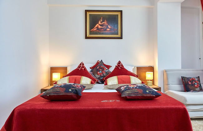 Boutique Citadel - Photo 19