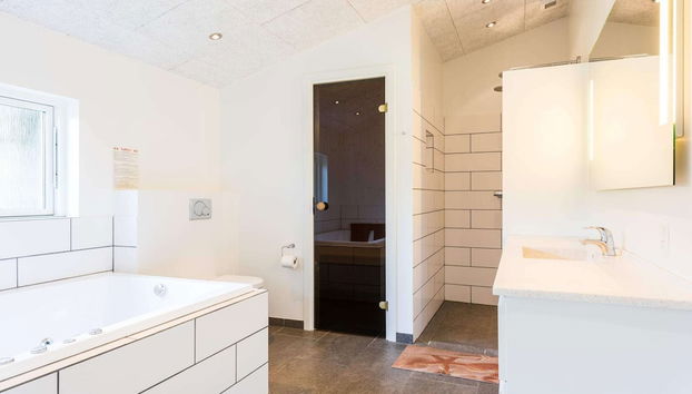 8 Person Holiday Home in Blavand - Foto 5