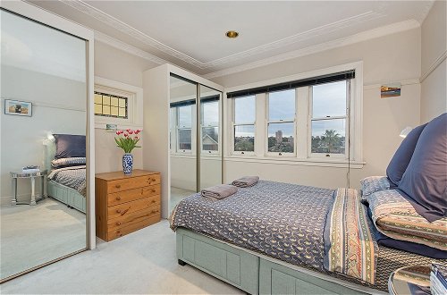 Photo 2 - Comfy Coogee Living H328
