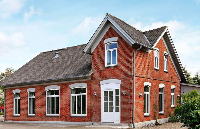 7 Person Holiday Home in Bredebro - Foto 1
