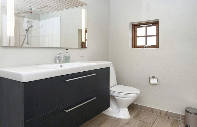 7 Person Holiday Home in Bredebro - Foto 11