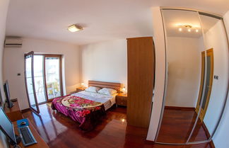 Photo 2 - Lux Panoramic Apartment