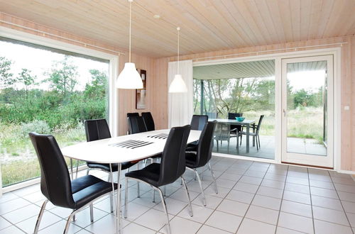 Photo 13 - 8 Person Holiday Home in Blavand